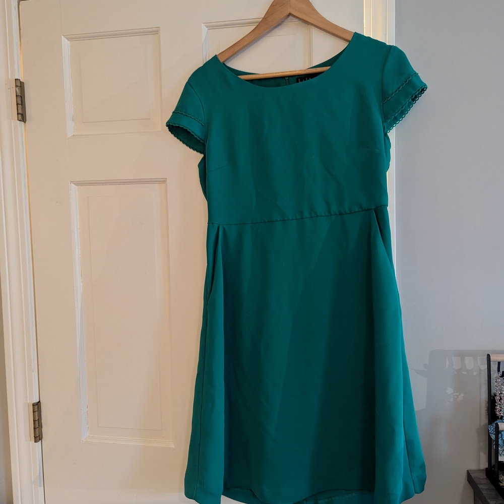 Nicole Miller Emerald Green Dress - Picture 1 of 6
